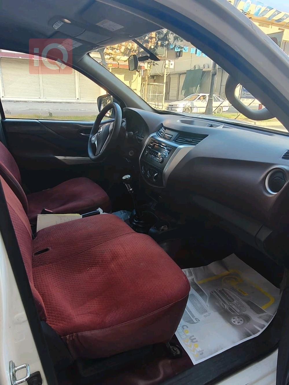 نيسان بيك اب